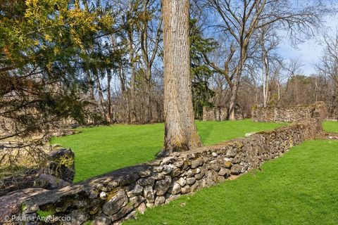 Tiny photo for 26048 W Cuba Road, Barrington, IL 60010 (MLS # 12624057)