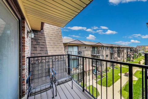 Tiny photo for 7616 W Lawrence Avenue #3A, Harwood Heights, IL 60706 (MLS # 12481004)