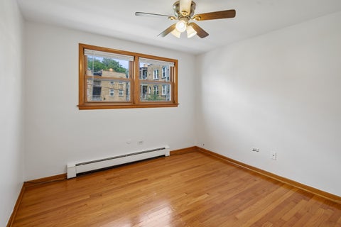 Tiny photo for 4928 N Lester Avenue #2B, Chicago, IL 60630 (MLS # 12754215)