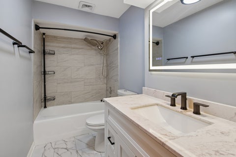 Tiny photo for 4928 N Lester Avenue #2B, Chicago, IL 60630 (MLS # 12754215)