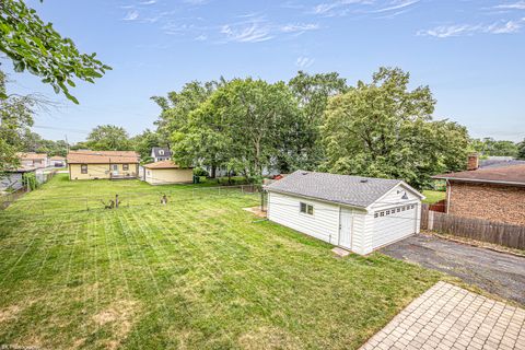 A home in Oak Lawn