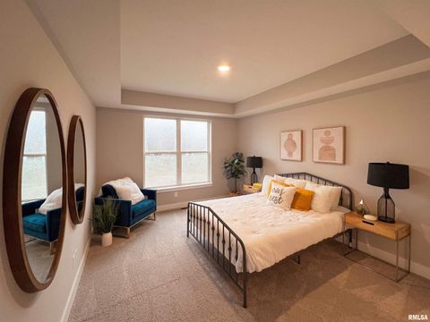 Tiny photo for 5937 BUTTERFIELD Drive, Bettendorf, IA 52722 (MLS # QC4267030)