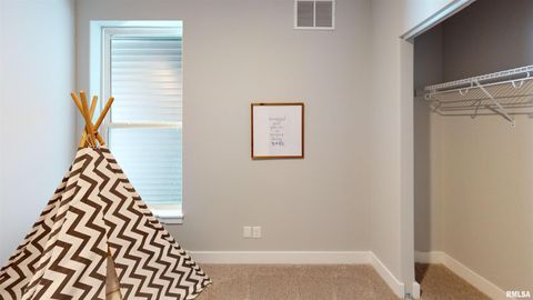 Tiny photo for 5937 BUTTERFIELD Drive, Bettendorf, IA 52722 (MLS # QC4267030)