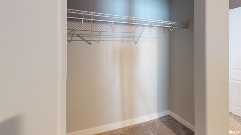 Tiny photo for 5937 BUTTERFIELD Drive, Bettendorf, IA 52722 (MLS # QC4267030)