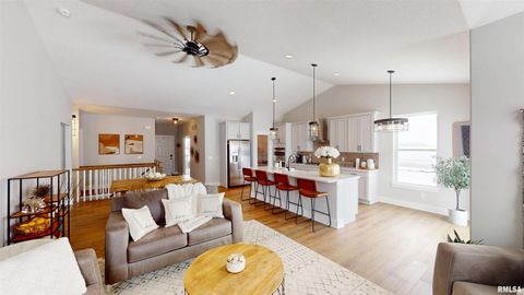 Tiny photo for 5937 BUTTERFIELD Drive, Bettendorf, IA 52722 (MLS # QC4267030)