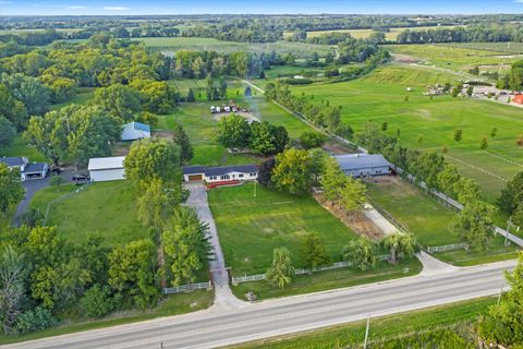 Tiny photo for 14716 Il Route 176 Highway, Woodstock, IL 60098 (MLS # 12552143)