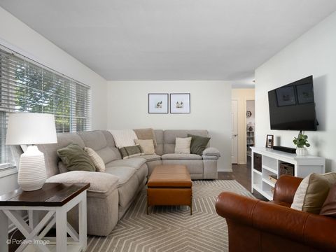 Tiny photo for 807 VALLEY Lane, Lockport, IL 60441 (MLS # 12478965)