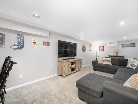 Tiny photo for 807 VALLEY Lane, Lockport, IL 60441 (MLS # 12478965)
