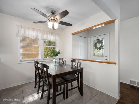 Tiny photo for 807 VALLEY Lane, Lockport, IL 60441 (MLS # 12478965)
