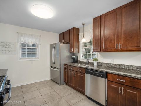 Tiny photo for 807 VALLEY Lane, Lockport, IL 60441 (MLS # 12478965)