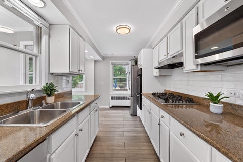 Tiny photo for 547 Melrose Avenue, Kenilworth, IL 60043 (MLS # 12676166)