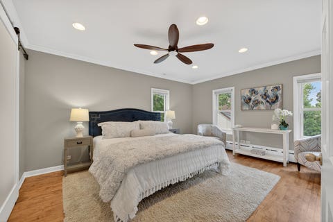 Tiny photo for 547 Melrose Avenue, Kenilworth, IL 60043 (MLS # 12676166)