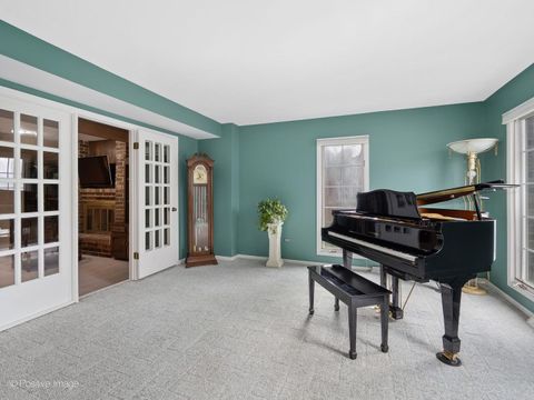 Tiny photo for 11547 Burr Oak Lane, Burr Ridge, IL 60527 (MLS # 12623060)