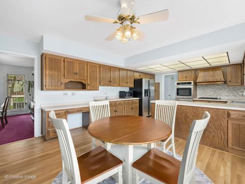 Tiny photo for 11547 Burr Oak Lane, Burr Ridge, IL 60527 (MLS # 12623060)