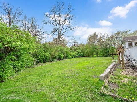 Tiny photo for 11547 Burr Oak Lane, Burr Ridge, IL 60527 (MLS # 12623060)