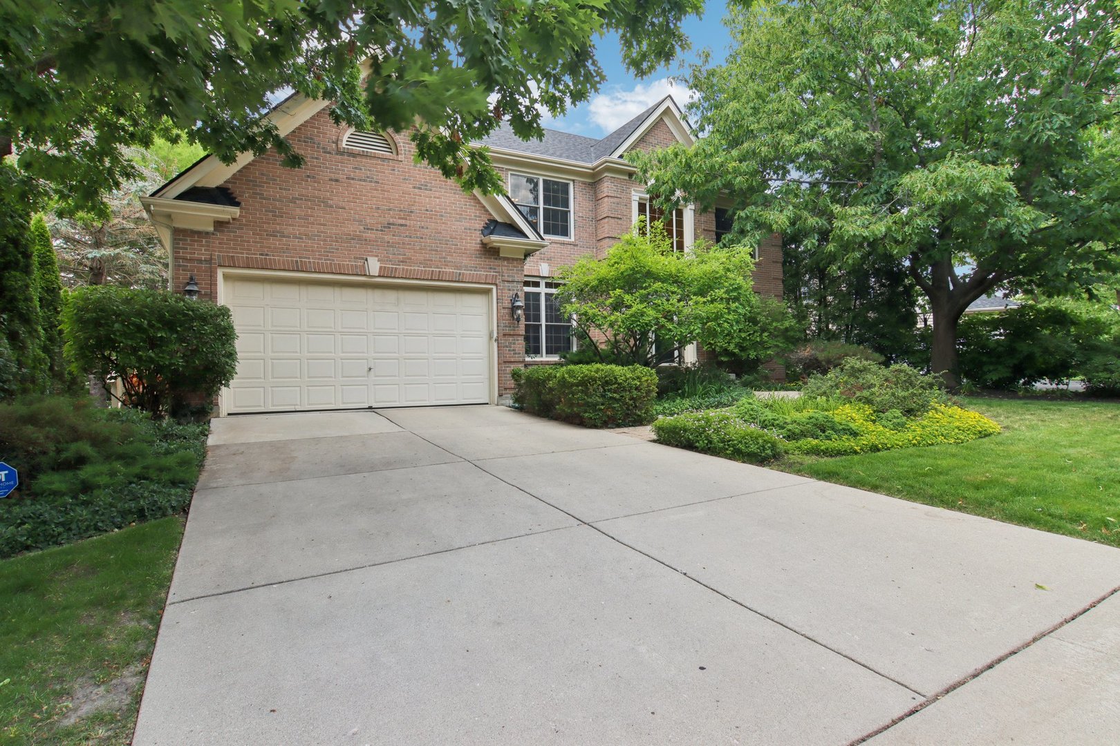 1560 Fairway Circle