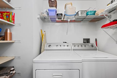 Tiny photo for 652 Mallard Court #C1, Bartlett, IL 60103 (MLS # 12531319)