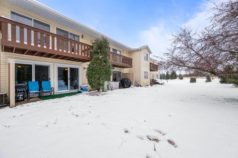 Tiny photo for 652 Mallard Court #C1, Bartlett, IL 60103 (MLS # 12531319)