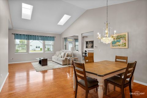 Tiny photo for 21522 Lake St Clair Drive, Crest Hill, IL 60403 (MLS # 12479369)