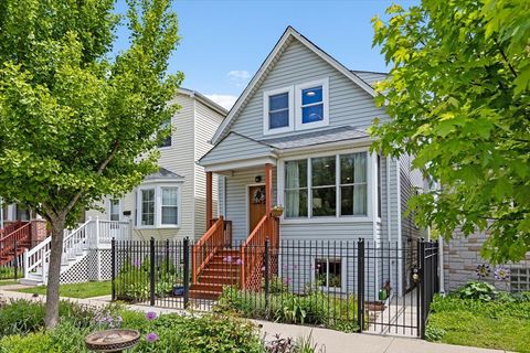 Photo of 2911 N Washtenaw Avenue, Chicago, IL 60618 (MLS # 12639918)