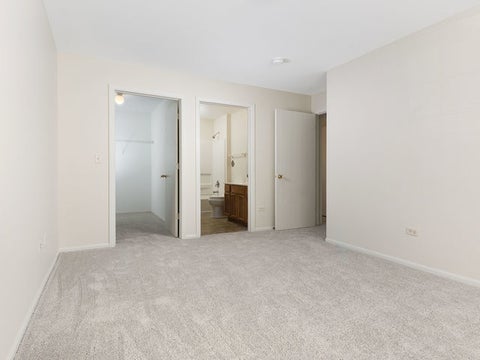Tiny photo for 1309 Silverstone Drive #1309, Carpentersville, IL 60110 (MLS # 12719240)