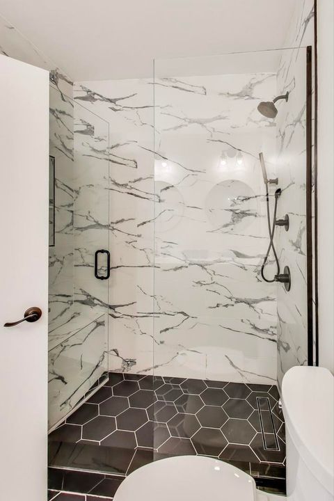 Tiny photo for 1010 N Crosby Street, Chicago, IL 60610 (MLS # 12476248)