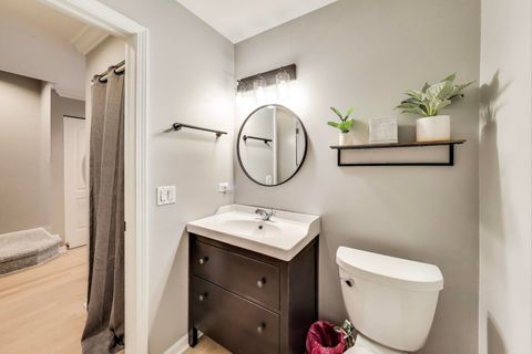 Tiny photo for 1010 N Crosby Street, Chicago, IL 60610 (MLS # 12476248)