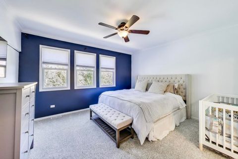 Tiny photo for 1010 N Crosby Street, Chicago, IL 60610 (MLS # 12476248)