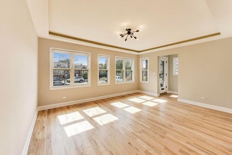 Tiny photo for 5716 W Eastwood Avenue, Chicago, IL 60630 (MLS # 12511269)