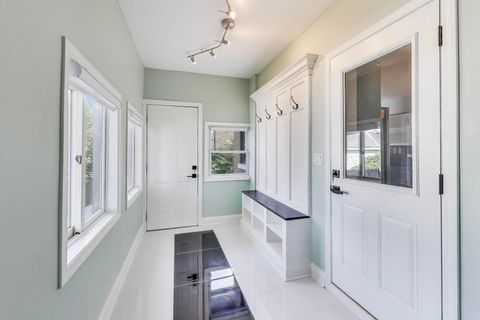 Tiny photo for 5716 W Eastwood Avenue, Chicago, IL 60630 (MLS # 12511269)