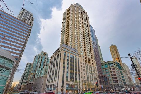 Photo of 118 E Erie Street #15A, Chicago, IL 60611 (MLS # 12634404)