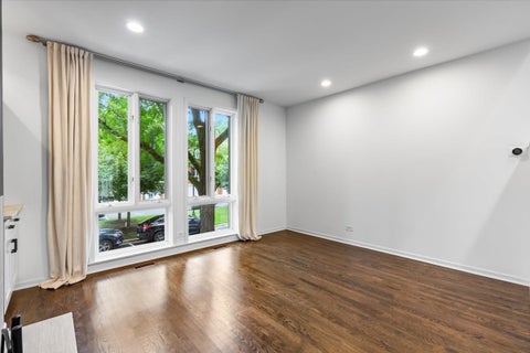 Tiny photo for 1422 S State Street, Chicago, IL 60605 (MLS # 12734590)