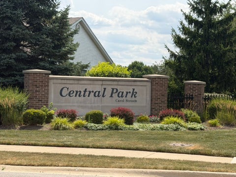 Tiny photo for 430 Woodhill Drive, Carol Stream, IL 60188 (MLS # 12739541)