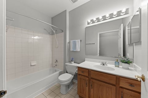 Tiny photo for 430 Woodhill Drive, Carol Stream, IL 60188 (MLS # 12739541)