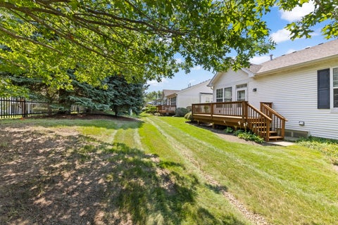 Tiny photo for 430 Woodhill Drive, Carol Stream, IL 60188 (MLS # 12739541)