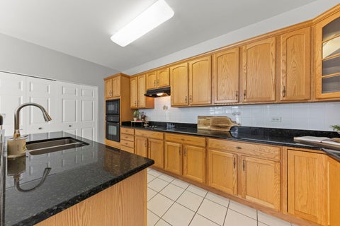 Tiny photo for 430 Woodhill Drive, Carol Stream, IL 60188 (MLS # 12739541)