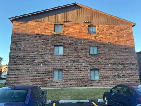 Tiny photo for 15701 Peggy Lane #3, Oak Forest, IL 60452 (MLS # 12492769)