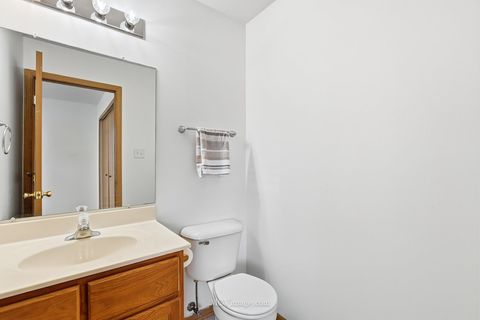 Tiny photo for 15701 Peggy Lane #3, Oak Forest, IL 60452 (MLS # 12492769)