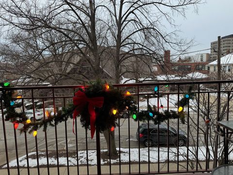 Tiny photo for 825 Pearson Street #3D, Des Plaines, IL 60016 (MLS # 12528534)