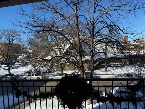 Tiny photo for 825 Pearson Street #3D, Des Plaines, IL 60016 (MLS # 12528534)