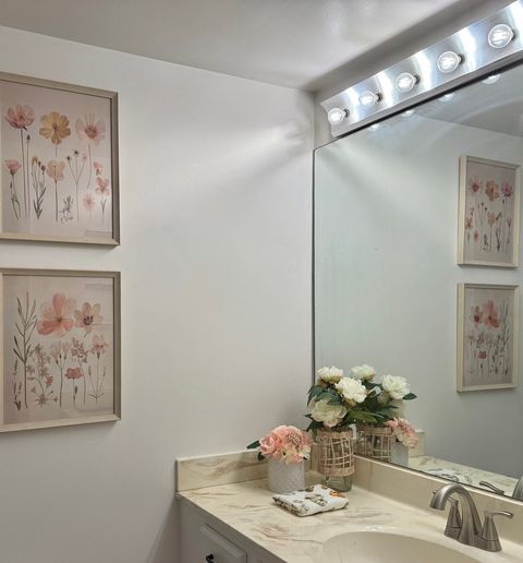 Tiny photo for 825 Pearson Street #3D, Des Plaines, IL 60016 (MLS # 12528534)