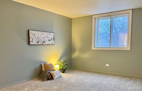 Tiny photo for 825 Pearson Street #3D, Des Plaines, IL 60016 (MLS # 12528534)