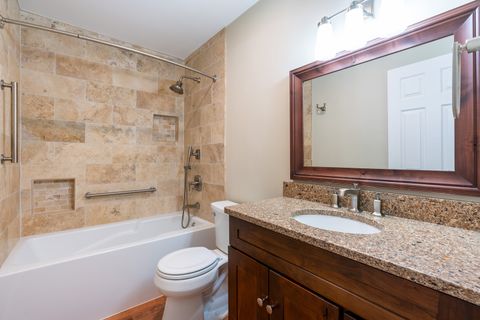 Tiny photo for 15 Windward Circle, Willowbrook, IL 60527 (MLS # 12623864)