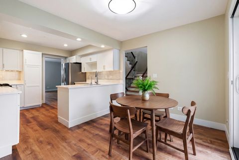 Tiny photo for 15 Windward Circle, Willowbrook, IL 60527 (MLS # 12623864)