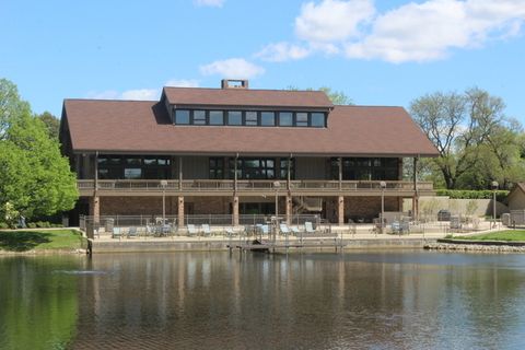 Tiny photo for 15 Windward Circle, Willowbrook, IL 60527 (MLS # 12623864)
