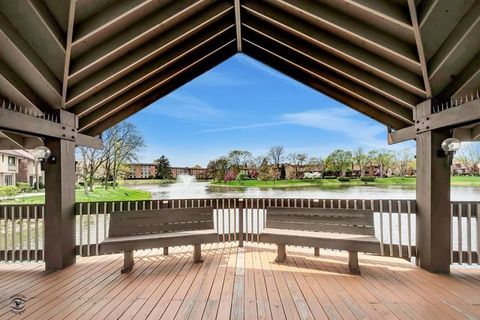 Tiny photo for 15 Windward Circle, Willowbrook, IL 60527 (MLS # 12623864)