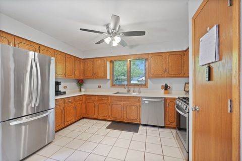 Tiny photo for 3313 Ivywild Lane, New Lenox, IL 60451 (MLS # 12617350)