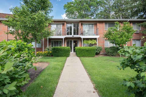 Photo of 1150 OSTERMAN Avenue #C, Deerfield, IL 60015 (MLS # 12682497)