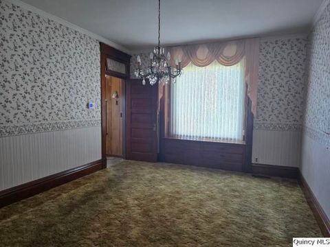 Tiny photo for 118 S Fayette Street, Carthage, IL 62321 (MLS # 12433193)