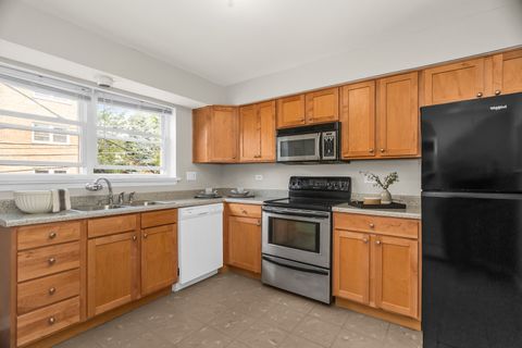 Tiny photo for 617 Case Place #2, Evanston, IL 60202 (MLS # 12497491)